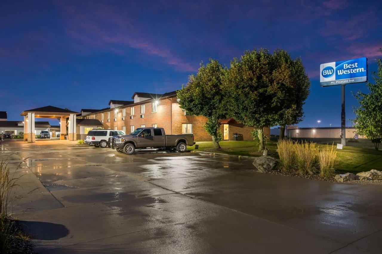 Best Western Mount Pleasant Inn Buitenkant foto