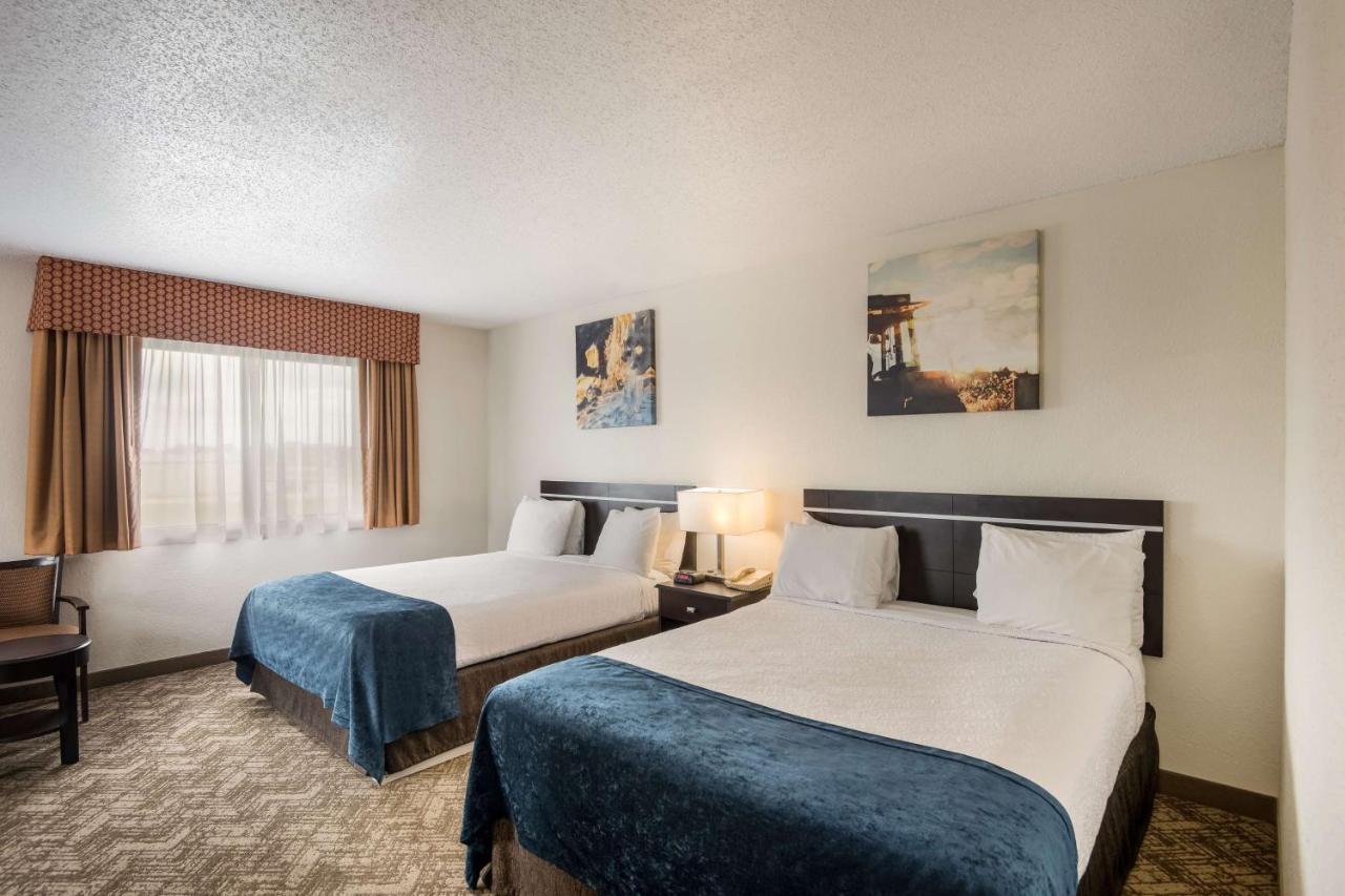 Best Western Mount Pleasant Inn Buitenkant foto