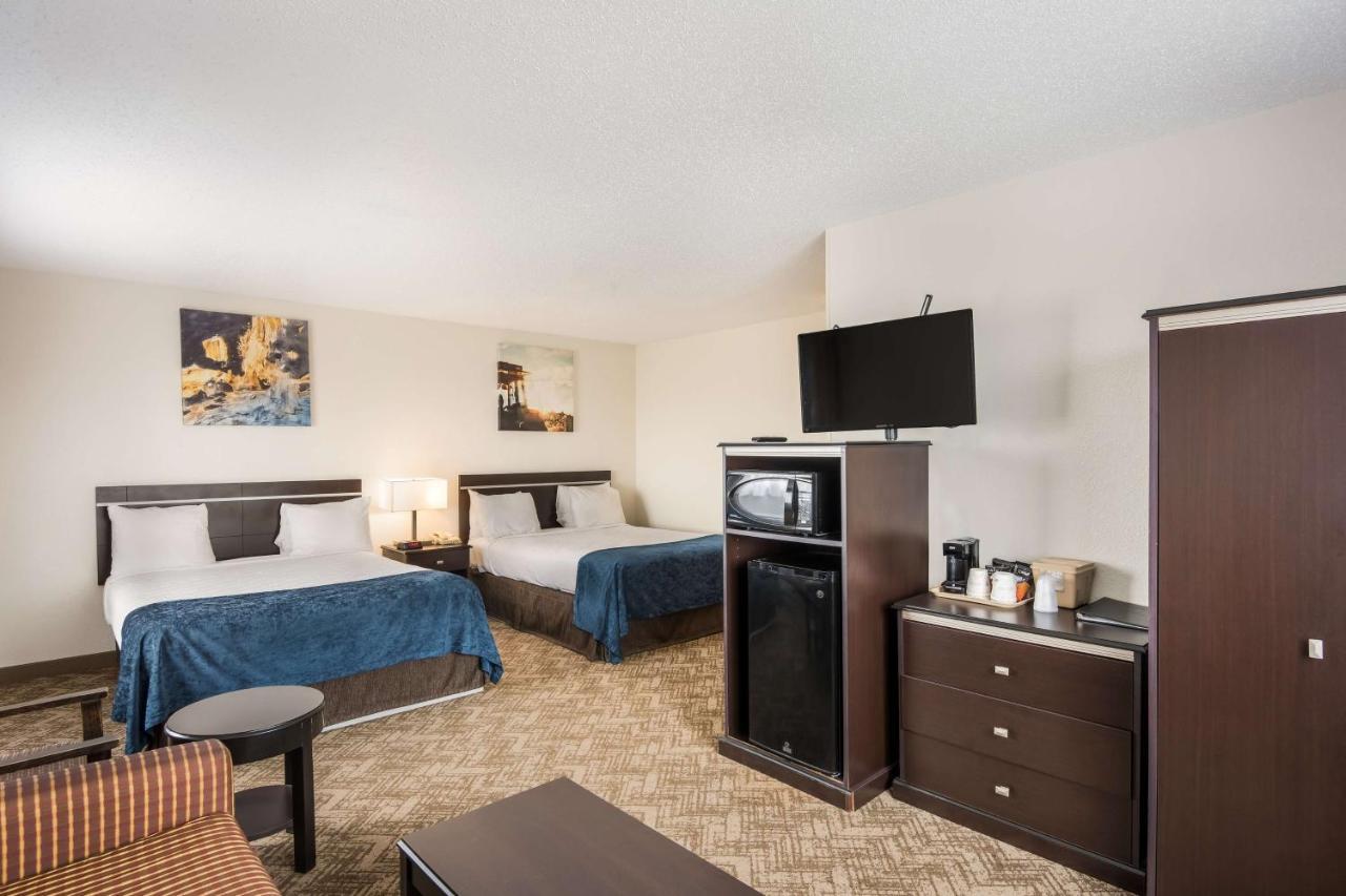 Best Western Mount Pleasant Inn Buitenkant foto