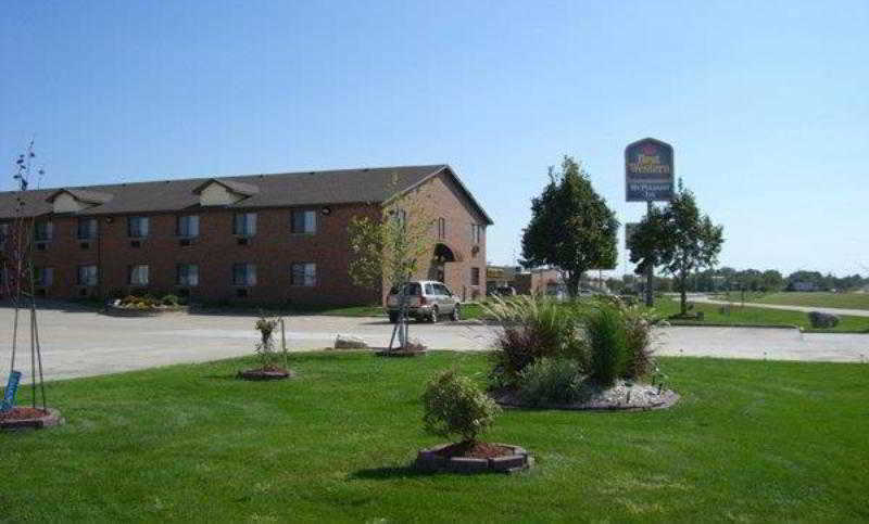 Best Western Mount Pleasant Inn Buitenkant foto